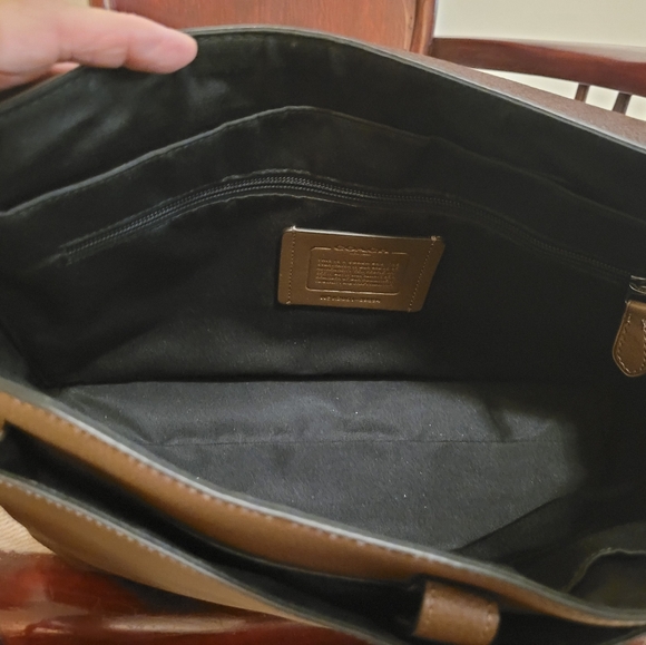 Coach 89894 Hudson Messenger In Colorblock Tobacco Mahagony Leather Bag $598 - Picture 6 of 8